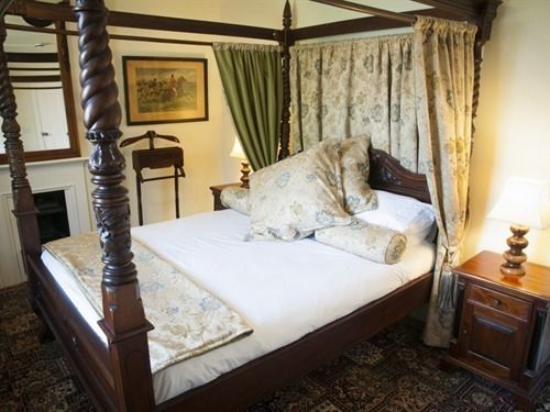 The Wyvill Arms Inn